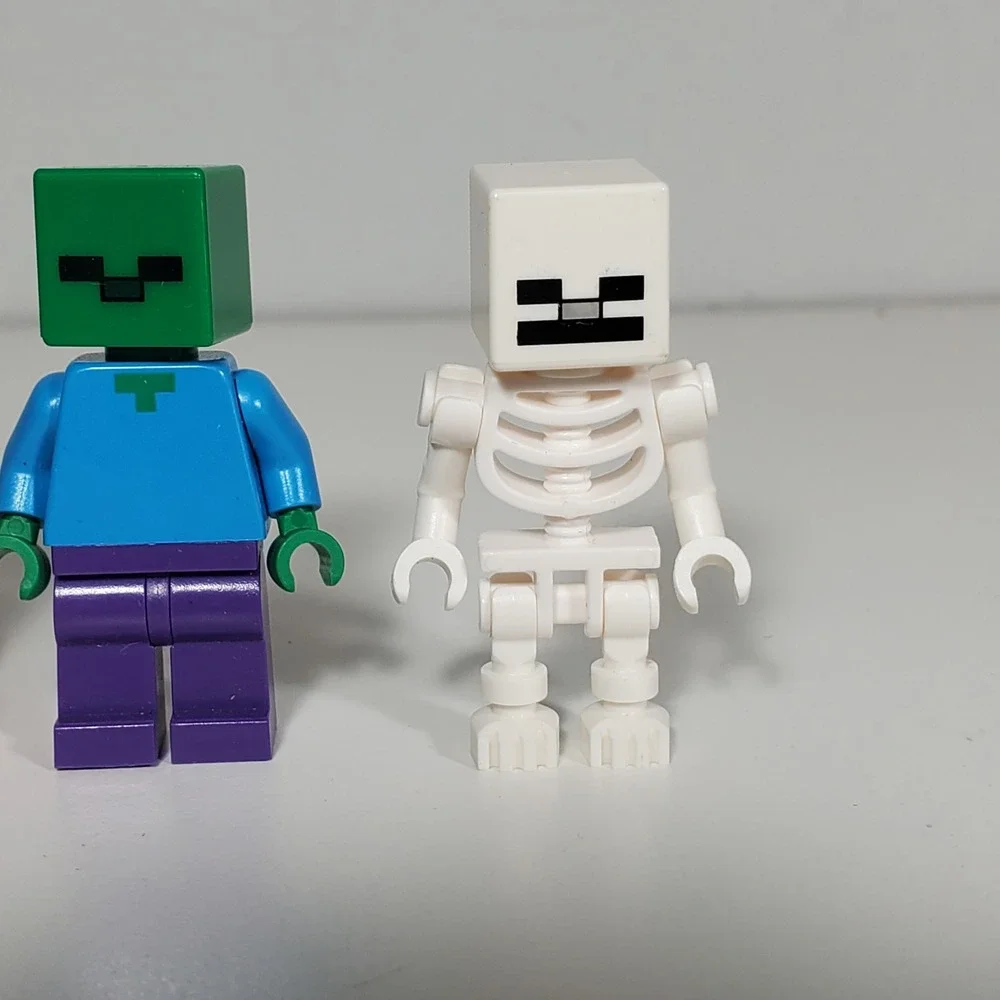 Lego Minecraft Minifigures Lot 5 Figures Exploding Creeper Skeleton Steve Alex